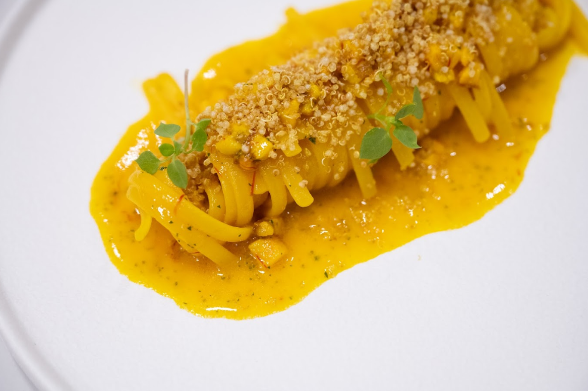 Linguina_anguilla_zafferano_e_quinoa_2_2.png